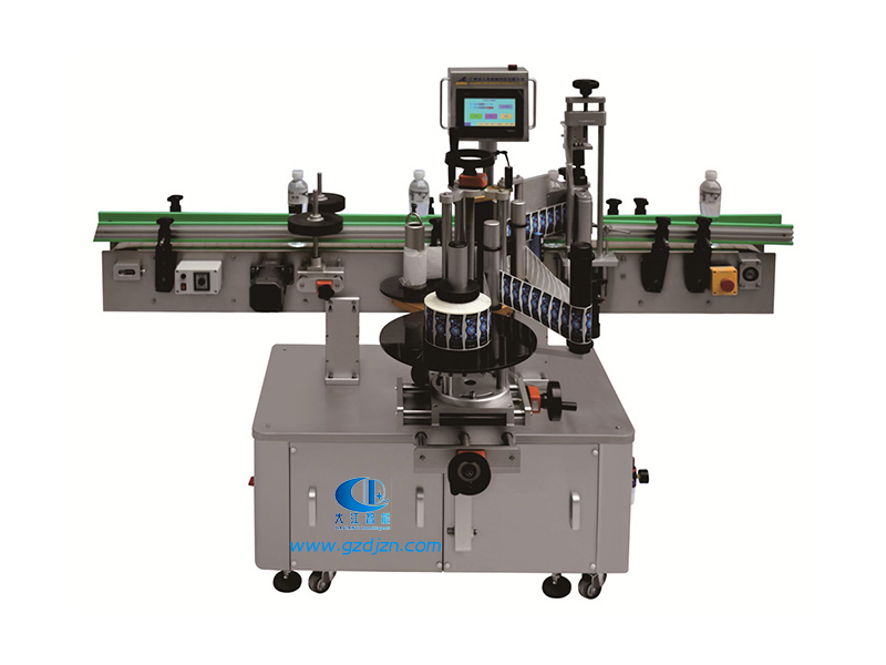 DDU-1603立式全自動貼標(biāo)機(jī).jpg DDU-1603立式全自動貼標(biāo)機(jī).jpg